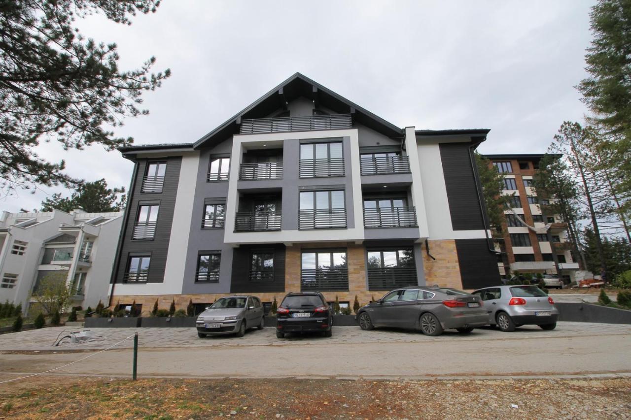 Almi Lux Apartman 兹拉蒂博尔 外观 照片
