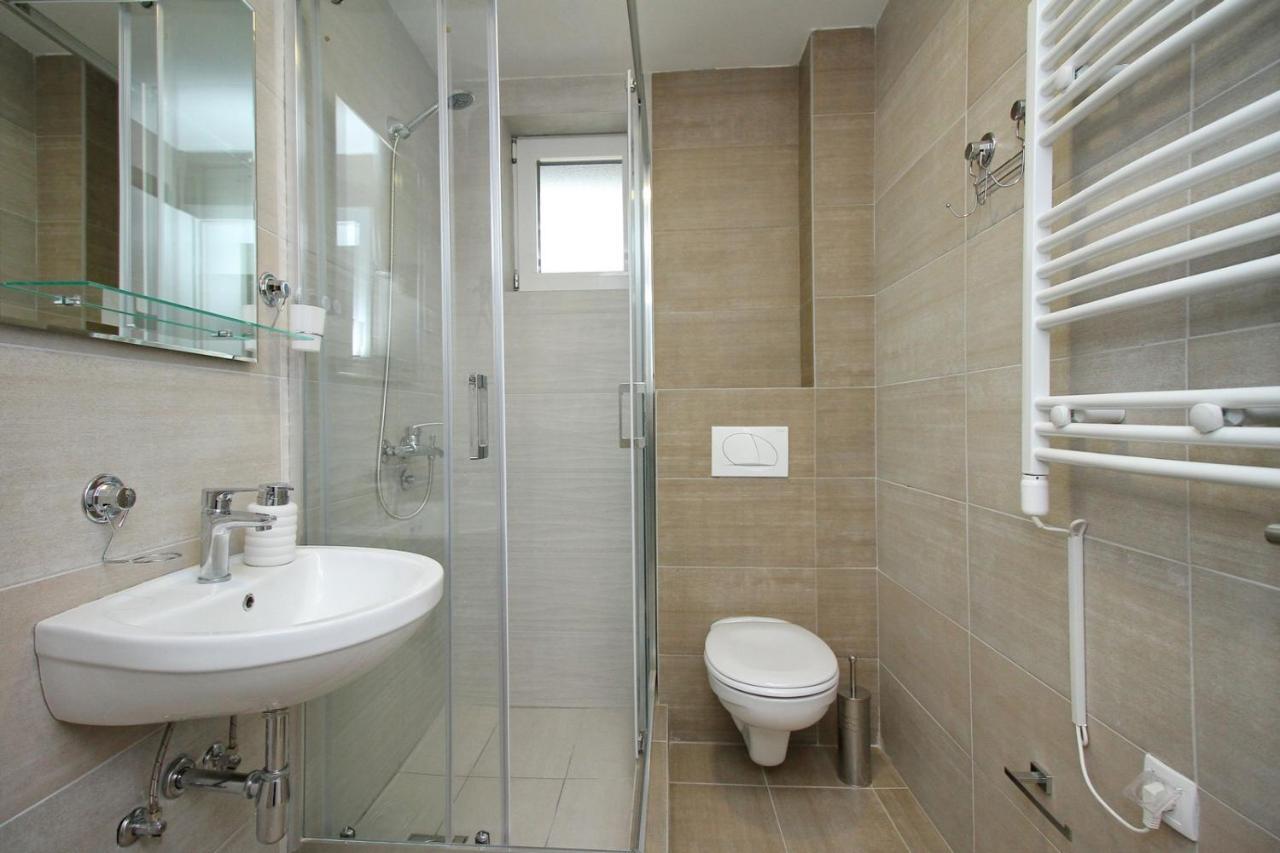 Almi Lux Apartman 兹拉蒂博尔 外观 照片