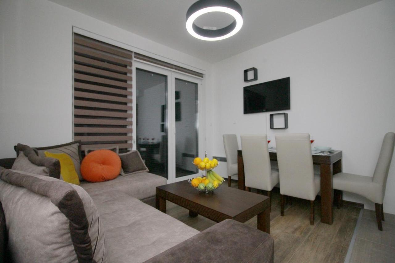 Almi Lux Apartman 兹拉蒂博尔 外观 照片