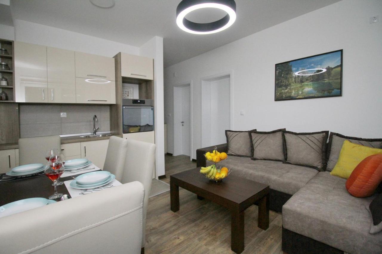 Almi Lux Apartman 兹拉蒂博尔 外观 照片